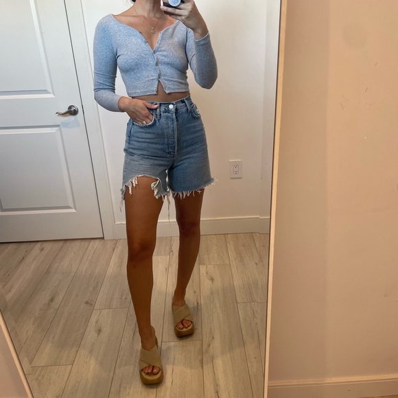 Aritzia Button Up Long Sleeve - Picture 3 of 12